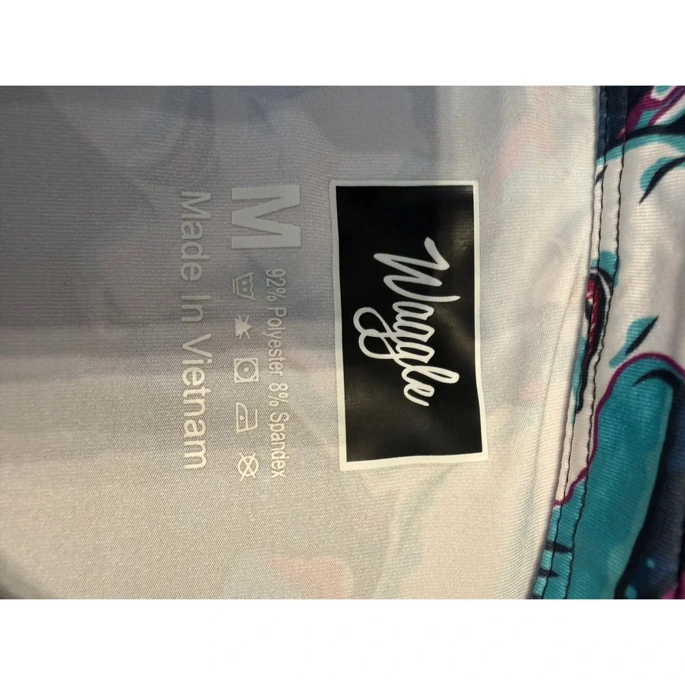 Waggle Golf Hammerhead Shark Polo Shirt Mens Medium Teal Pink Navy Performance - Picture 4 of 7